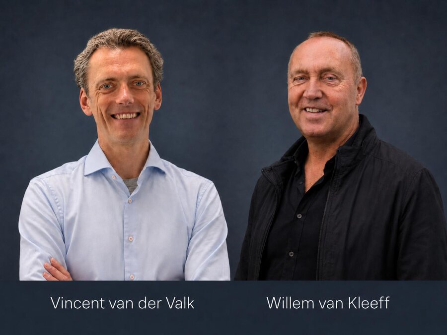 Portrait of Vincent van der Valk and Willem van Kleeff, founders of SimDelft